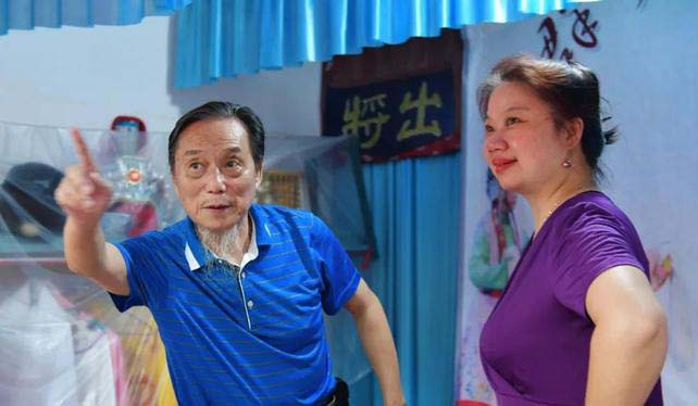 只要谁想学闽剧,欧成斌都很乐意去教导。