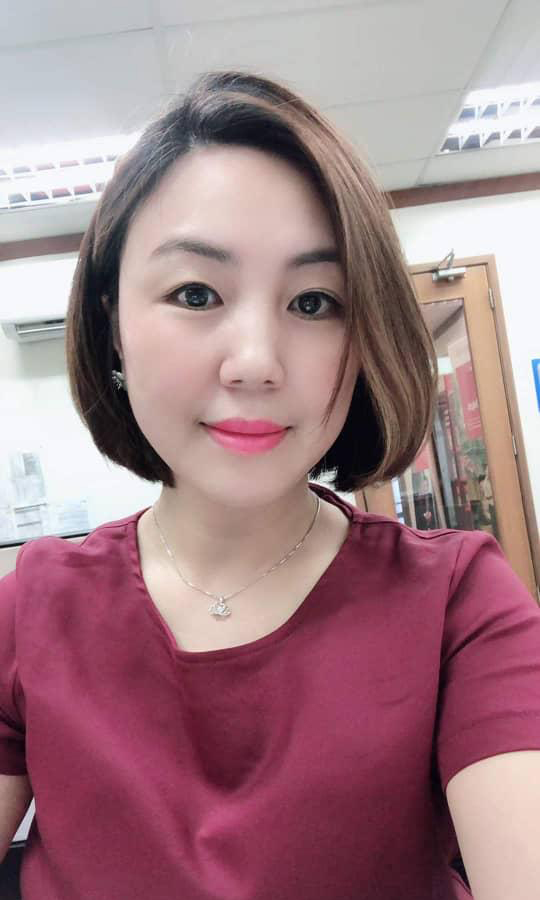 3年后的Christine,春风满脸,生活如意。