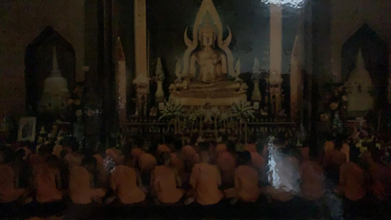温大师早年到泰国拜师学法，唯一留存的珍贵照片。