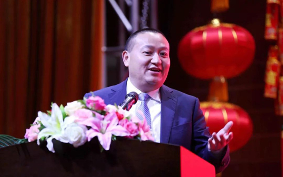汪辉武计划生20个混血女宝宝,是希望自己的后代“与众不同”,还是“别有用心”?