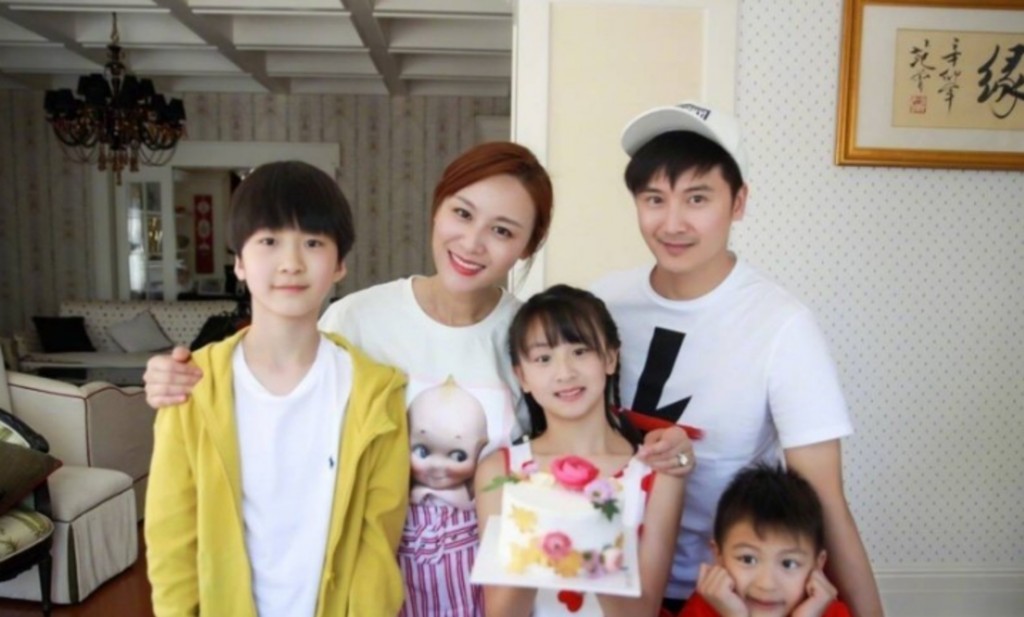 【娱乐顶点】星二代都学什么