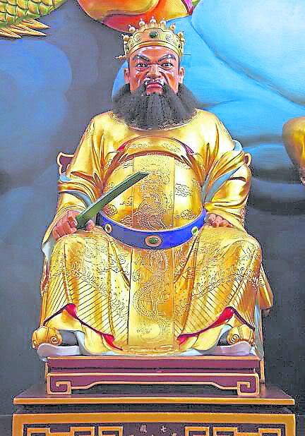 第七殿由泰山王坐镇,传说祂就是东岳大帝的化身。