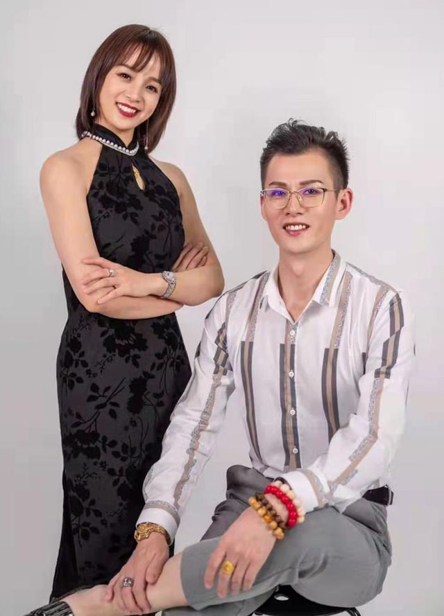 心开运转姓名学 Lilia老师与皓宸老师 ·姓名学咨询,心开运转,转运开心,让名字点亮你的人生,驱走人生不顺迷茫。