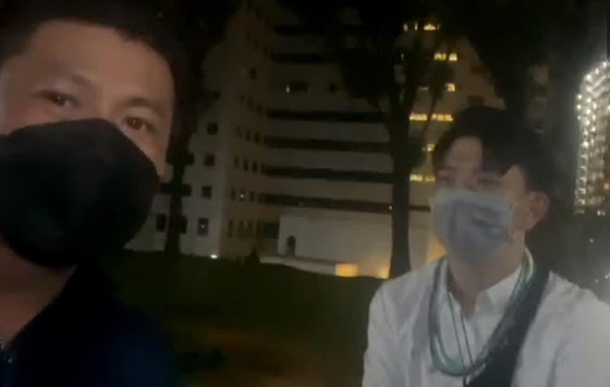 探灵嘉宾Zac(右)在阿浩和阿马带领下夜访珍珠山,过程惊栗令人毛骨悚然。
