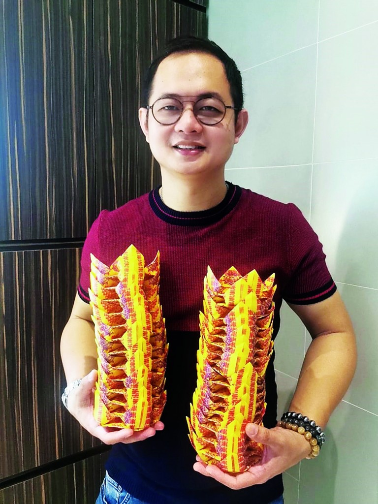 折莲花后,Jenson Wong(黄观程)的人生开始改变,脾气变好、遇到问题能静心面对,事业也顺心顺意。