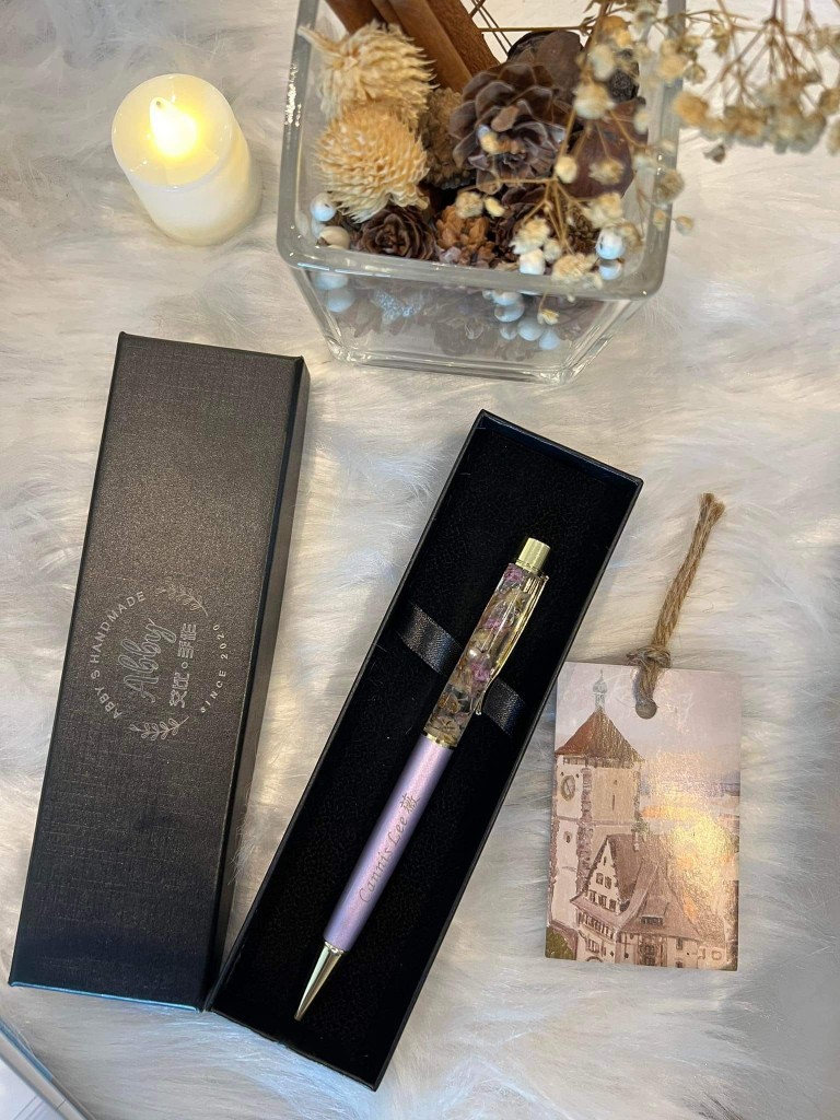 刻名花笔——笔盒系列,送礼自用两相宜。