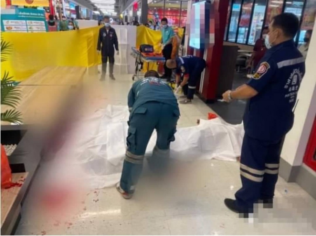 美发店老板刺杀夫妻 1