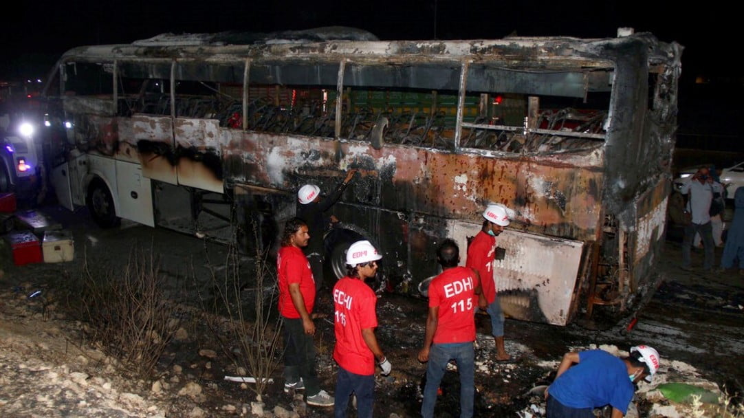 Pakistan Bus Fire