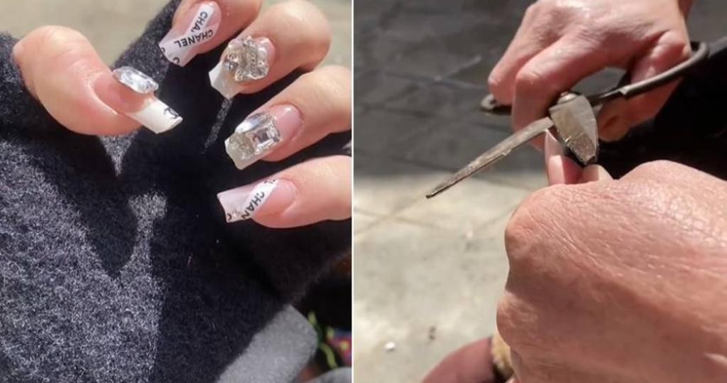 女子过年回家顺便做指甲，结果被妈妈剪掉。
