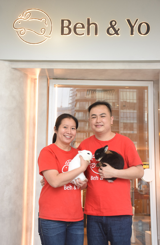 Beh & Yo创办人马一江与杨惠玲夫妻为大马兔子繁殖专家。