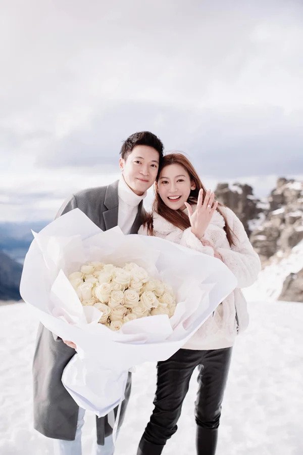 最帅医生雪山求婚 1
