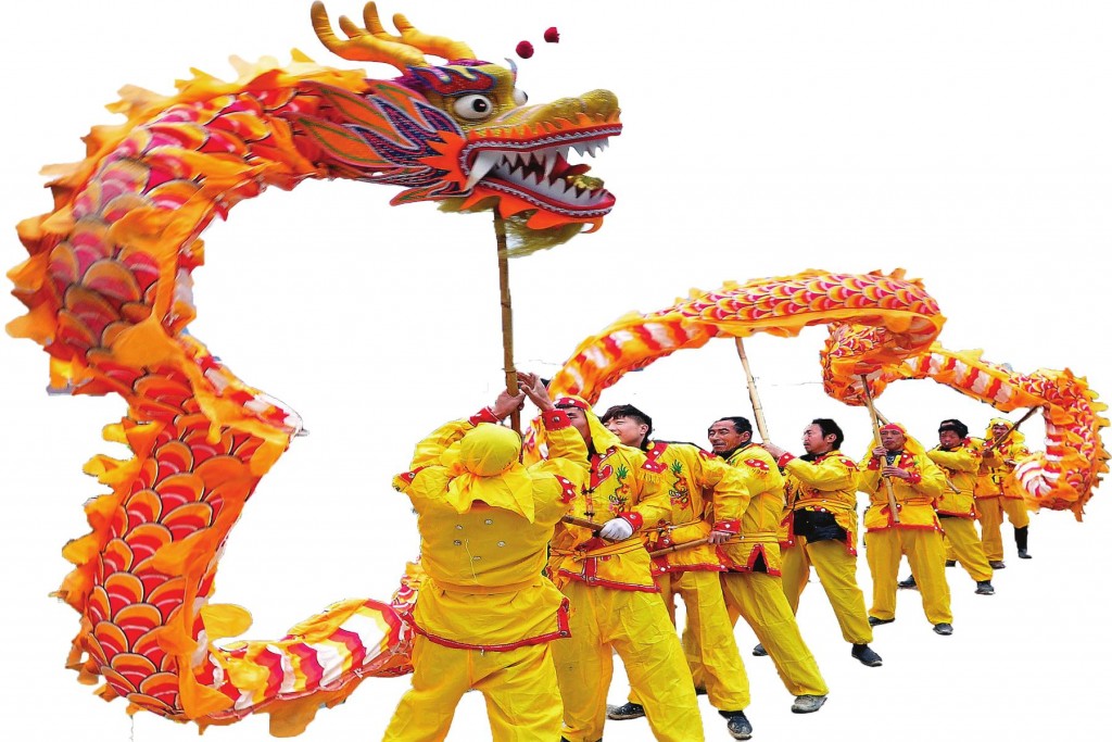 做生意的老板可在开工天舞龙、舞狮庆贺,点龙香请“金龙”入店,祈求生意兴隆。