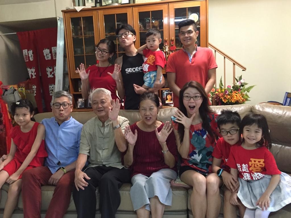 杜律师说过年和父母家人一起，无论多累，都是幸福的。