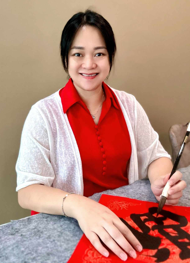 风生书艺廊创办人聂瑞風热爱书法与水墨画。