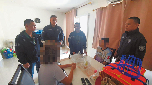年轻夫妻承认，通过社交媒体欺骗消费人。