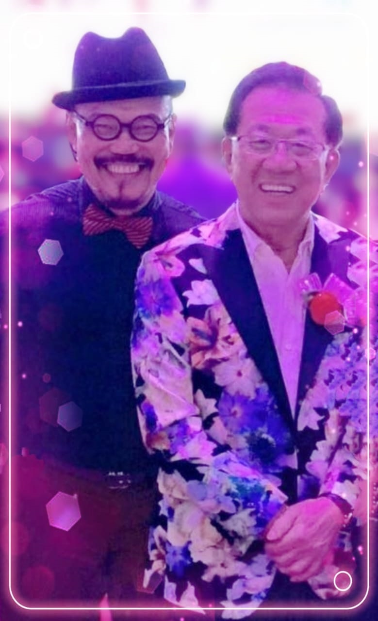 离开“南方唱片”数十年后，谢木与颜华益难得的合照。
