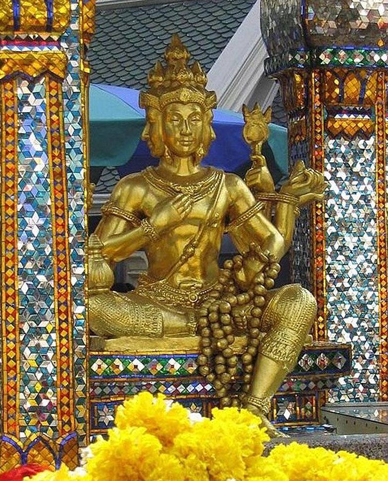 大梵天王就是今天俗称的四面佛，由于供者自泰国迎请，故又称泰国佛，具有降福赐财的大能，所以信奉者众多。