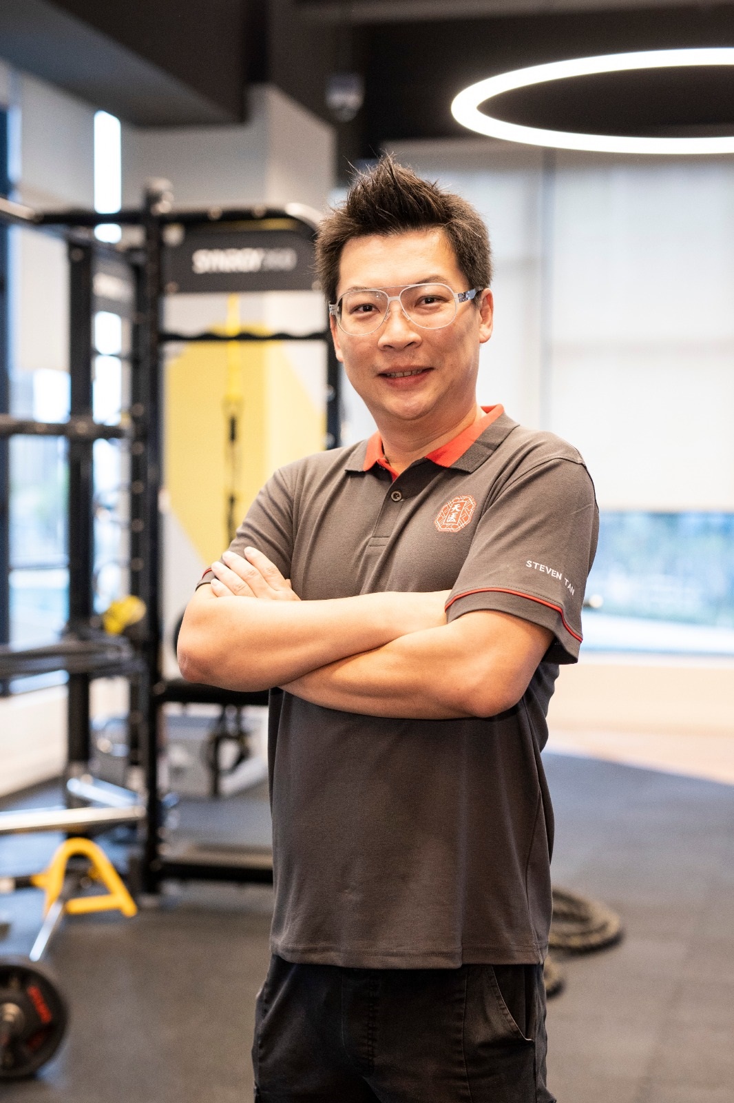 马新著名的“易经宗师”陈泰成表示,正骨可以开运,因为骨有精、气、神。