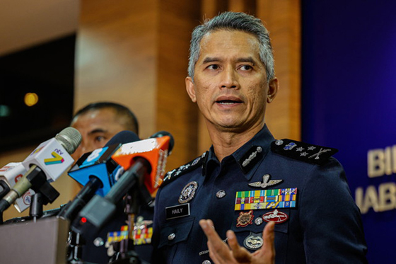 武吉阿曼刑事罪案调查局总监拿督斯里苏海利指出,警方成功侦破一个自拍“AV”视频的不法活动。