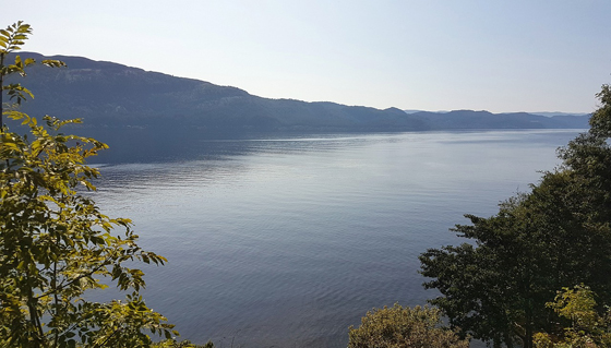 尼斯湖(Loch Ness)。